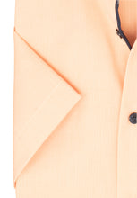 Laden Sie das Bild in den Galerie-Viewer, Kurzarmhemd - Comfort Fit - Einfarbig - Mango